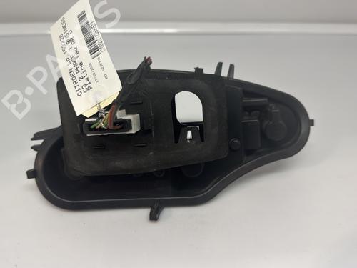 Used Lamp holder Lamp holder CITROËN C3 II (SC_) 1.4 HDi 70 (SC8HZC, SC8HR0, SC8HP4) (68 hp) 33610944 33610944