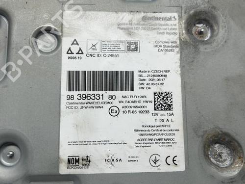 Used Display monitor Display monitor PEUGEOT 208 II (UB_, UP_, UW_, UJ_) 1.2 PureTech 100 (101 hp) 20378435 20378435