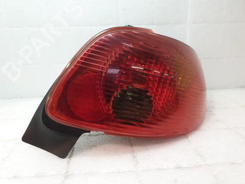 Right taillight PEUGEOT 206 Hatchback (2A/C) 1.4 HDi eco 70 | BP26555060C35 