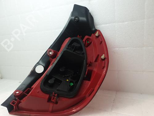 Left taillight RENAULT CLIO III (BR0/1, CR0/1) 1.2 16V Hi-Flex (BR1U, CR1U) | BP32254812C34 