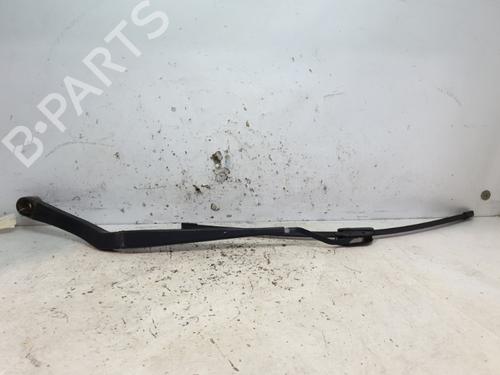 Used Front windshield wiper arm OPEL INSIGNIA A Saloon (G09) 2.0 CDTI (69) (131 hp) 20384650