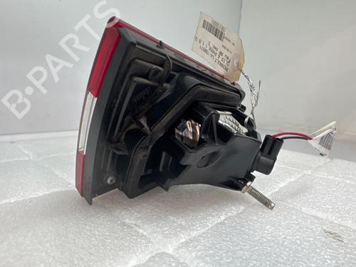 right-tailgate-light-renault-clio-iv-bh_-2012-2013-2014-2015-2016-2017-2018-2019-2020-2021-36057097 main image