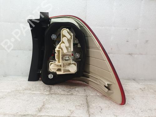 Left taillight BMW 3 Touring (E91) 320 d xDrive | BP29052782C34 