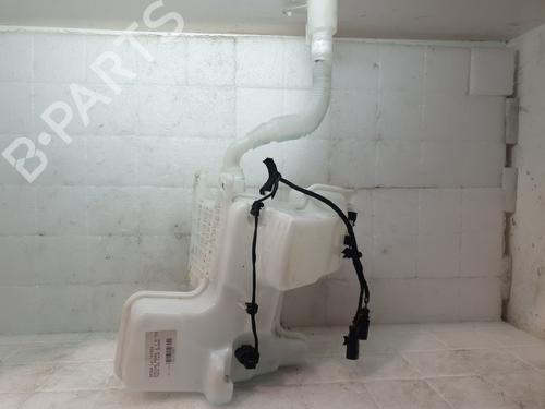 Used Windscreen washer tank SKODA KODIAQ I (NS6, NS7, NV7) 1.5 TSI (150 hp) 30193437