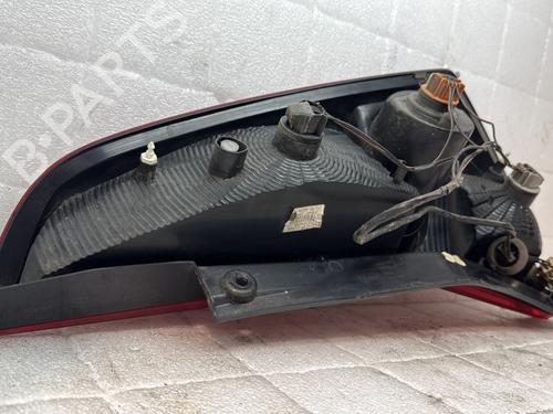 Venstre baglygte Venstre baglygte SUZUKI SPLASH (EX) 1.0 (A5B310) (65 hp) 33432978 33432978