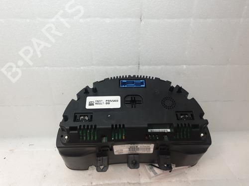 Instrument cluster VW BEETLE Convertible (5C7, 5C8) 2.0 TDI | BP32241290C47