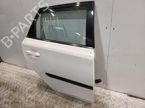 right-rear-door-toyota-auris-_e18_-2012-2013-2014-2015-2016-2017-2018-2019-39929989 main image