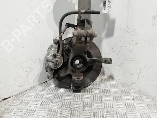 Used Right front steering knuckle TOYOTA AYGO (_B4_) 1.0 VVTi (KGB40) (72 hp) 20376372