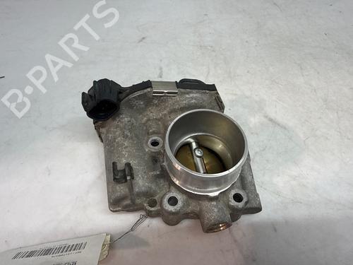 Used Throttle body Throttle body 38724013 38724013