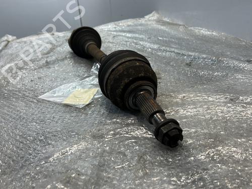 Used Left front driveshaft Left front driveshaft RENAULT TRAFIC III Van (FG_) 1.6 dCi 95 (FGMJ, FGMR) (95 hp) 33917131 33917131