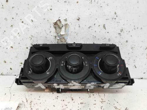 Used Climate control Climate control CITROËN C3 II (SC_) 1.0 VTi 68 (68 hp) 20381629 20381629