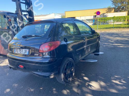 Used Parts PEUGEOT 206 Hatchback (2A/C) 1.4 16V 4686922
