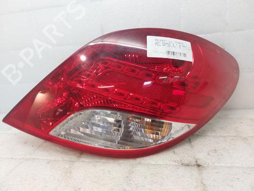Used Right taillight PEUGEOT 207 (WA_, WC_) 1.4 HDi (68 hp) 28171979