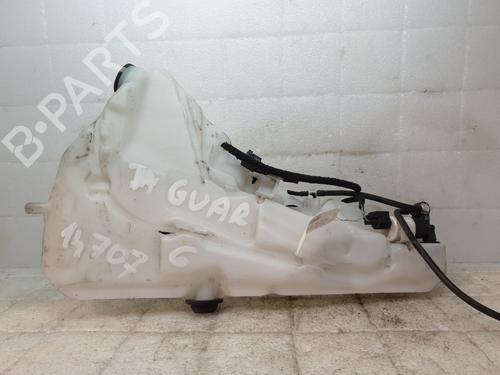 windscreen-washer-tank-jaguar-f-pace-x761-2015-24509039 main image