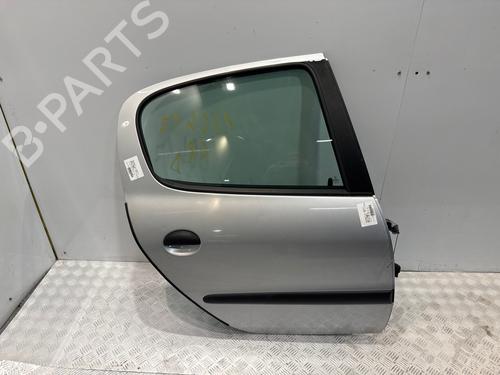 Used Right rear door Right rear door 37716121 37716121