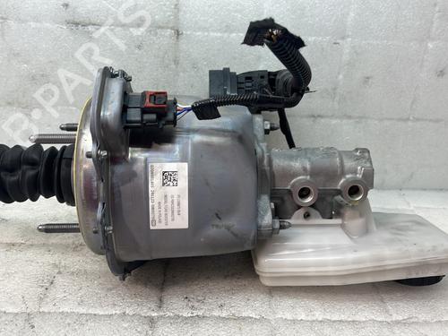 Servo brake TESLA MODEL Y (5YJY) EV | BP29699507M42  - Image 7
