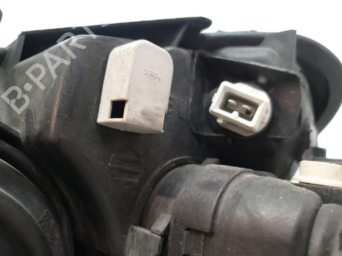 Right headlight PEUGEOT 206 Hatchback (2A/C) 2.0 HDI 90 | BP20384553C29 