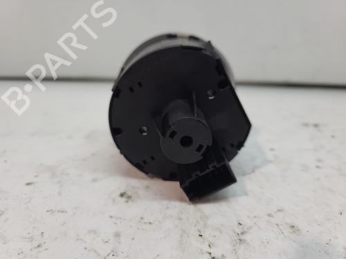 Used Headlight switch Headlight switch VW GOLF VII (5G1, BQ1, BE1, BE2) 2.0 GTI Clubsport (265 hp) 25268348 25268348