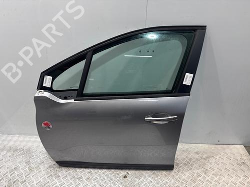 Used Left front door Left front door 39240218 39240218