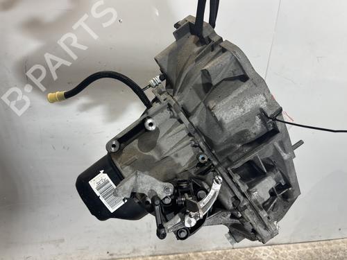 gearbox-renault-twingo-iii-bcm_-bca_-2014-37740893 main image