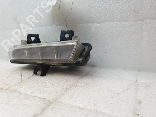 left-daytime-light-renault-clio-iv-bh_-2012-2013-2014-2015-2016-2017-2018-2019-2020-2021-23781572 main image