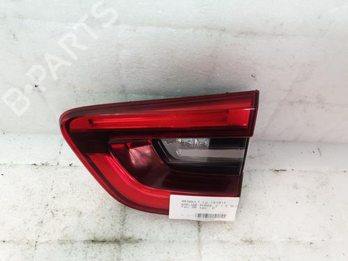 right-tailgate-light-renault-kadjar-ha_-hl_-2015-24180225 main image