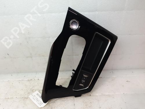 Used Switch Switch PEUGEOT 3008 II SUV (MC_, MR_, MJ_, M4_) 1.6 PureTech 180 (M45GFR, M45GFU) (181 hp) 24180212 24180212