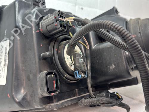 right-headlight-chrysler-300c-lx-le-2004-33308758 main image