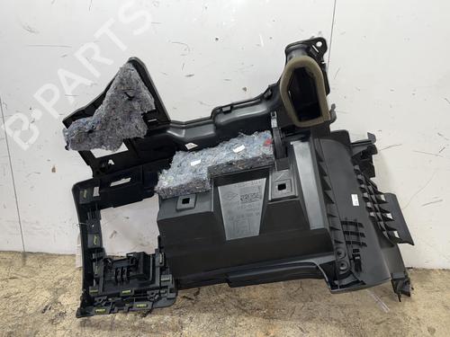 Used Glove box Glove box 20379689 20379689