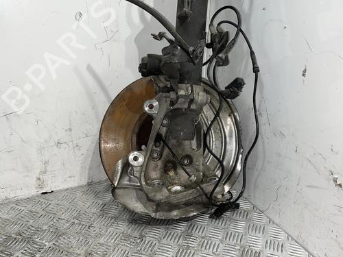 Used Right front steering knuckle Right front steering knuckle VW GOLF SPORTSVAN VII (AM1, AN1) 1.0 TSI (110 hp) 20379523 20379523