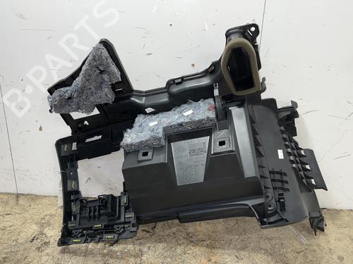 Used Glove box PEUGEOT 5008 (0U_, 0E_) 2.0 HDi 150 / BlueHDi 150 (150 hp) 20379689