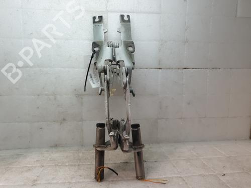 Used Hinge/Door check strap PEUGEOT RCZ 2.0 HDi (163 hp) 30364402