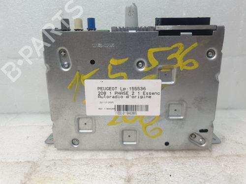 Used Radio PEUGEOT 208 I (CA_, CC_) 1.0 VTi (68 hp) 31579884