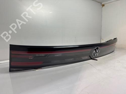 Middenachterlicht Middenachterlicht 38518611 38518611