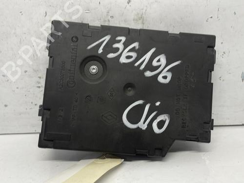 Used Card reader Card reader RENAULT CLIO IV Grandtour (KH_) 1.5 dCi 90 (KHN3, KHN4) (90 hp) 20372199 20372199