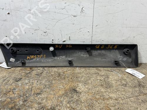 Used Door moulding trim RENAULT MASTER II Van (FD) 2.5 dCi 120 (115 hp) 20379058