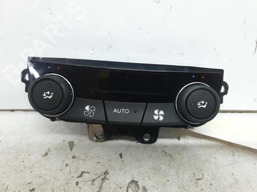 Used Climate control PEUGEOT 508 I (8D_) 2.0 HDi Hybrid4 AWC (163 hp) 20376911