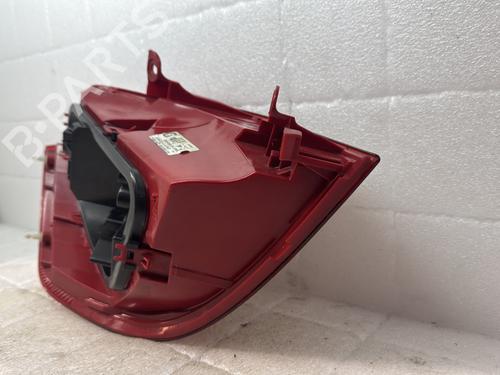Right taillight RENAULT CLIO III (BR0/1, CR0/1) 1.2 16V Hi-Flex (BR1U, CR1U) | BP32241341C35