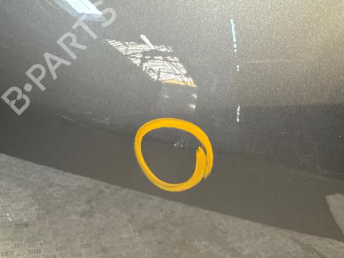 Used Right front door Right front door 38975830 38975830