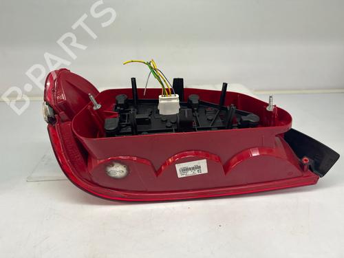 Højre baglygte Højre baglygte PEUGEOT 406 (8B) 2.0 HDI 110 (109 hp) 36763384 36763384