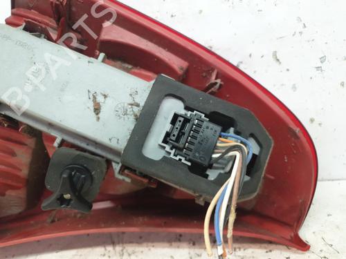 Used Right taillight Right taillight RENAULT CLIO II (BB_, CB_) 1.5 dCi (B/CB07) (65 hp) 20384499 20384499