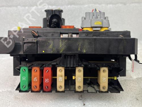 Fuse box PEUGEOT 407 (6D_) 1.6 HDi 110 (6D9HZC, 6D9HYC) | BP32241264E1