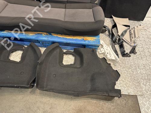 Rear seat CITROËN C3 III (SX) 1.5 BlueHDi 100 (SXYHYP, SXYHTU) | BP38724002C17 - Image 2