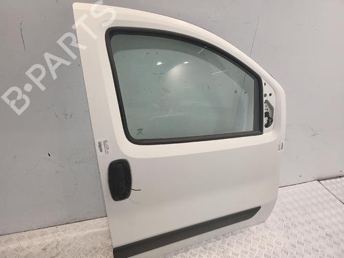 Used Right front door Right front door 37470069 37470069