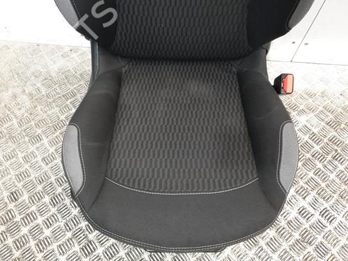 Used Right front seat Right front seat PEUGEOT 208 I (CA_, CC_) 1.6 BlueHDi 100 (100 hp) 24645704 24645704