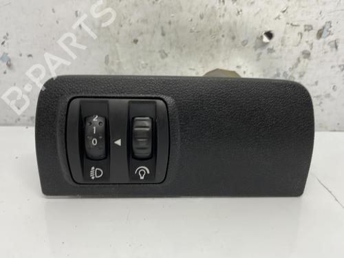 Used Headlight switch RENAULT MEGANE III Coupe (DZ0/1_) 1.5 dCi (DZ0C, DZ1A) (90 hp) 20372963