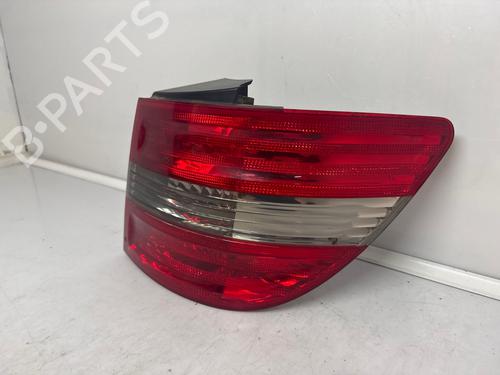 Used Right taillight Right taillight 39527756 39527756