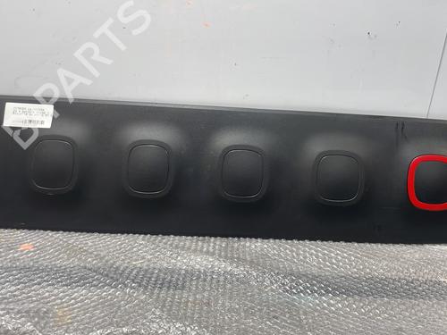 Used Door moulding trim CITROËN C3 III Van (SX_, SY_) BlueHDi 100 (102 hp) 32088883