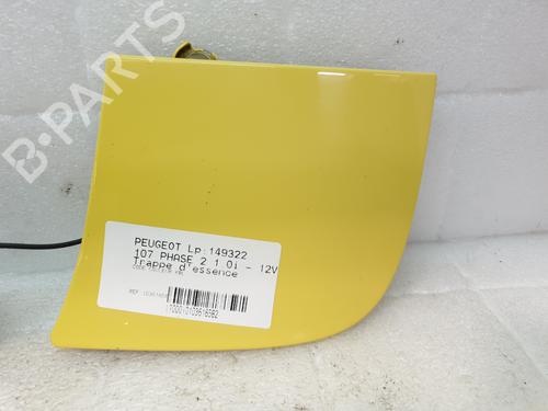 Used Fuel flap PEUGEOT 107 (PM_, PN_) 1.0 (68 hp) 24881247