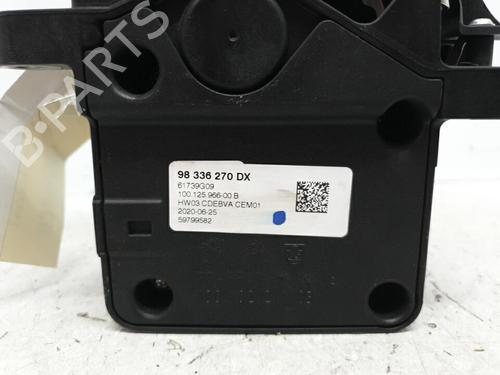 Used Gear lever Gear lever PEUGEOT 3008 II SUV (MC_, MR_, MJ_, M4_) 1.2 THP/ PureTech 130 (MRHNSM, MRHNSU, MRHNSJ, MRHNYW,... (131 hp) 20382656 20382656